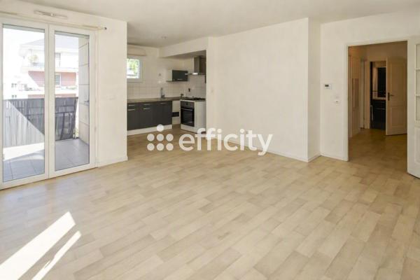 Appartement
         3 pièces
        - 63 m² 169 000 € *