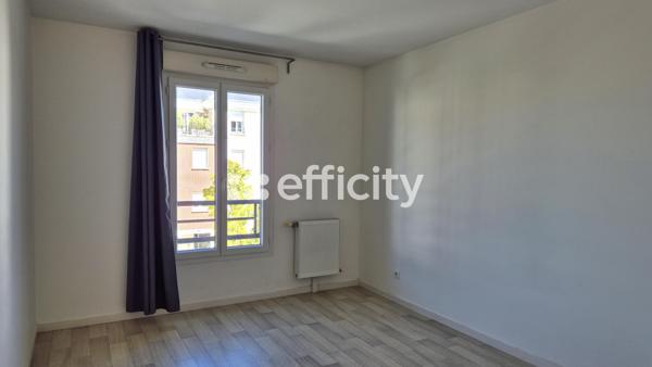 Appartement
         3 pièces
        - 63 m² 169 000 € *