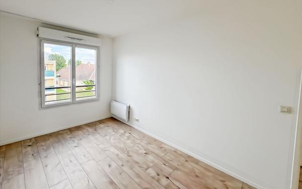 Appartement à vendre    4 pièces • 76,40 m2 Vigneux-sur-Seine
