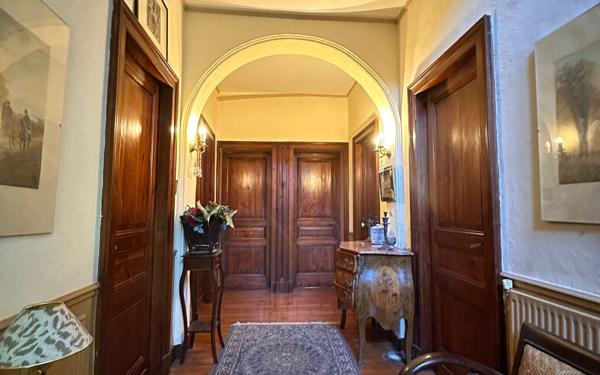 Maison à vendre    7 pièces •    Aire-sur-l'Adour