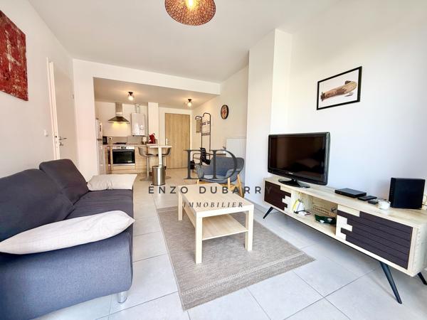 Appartement
         2 pièces
        - 37 m² Exclusivité 206 700 € *