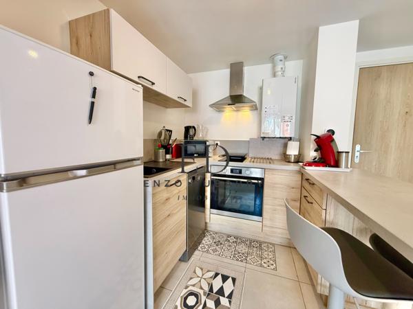 Appartement
         2 pièces
        - 37 m² Exclusivité 206 700 € *