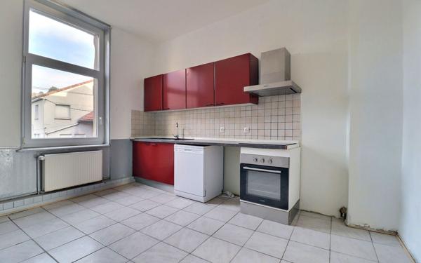 Immeuble à vendre    12 pièces •  Morhange