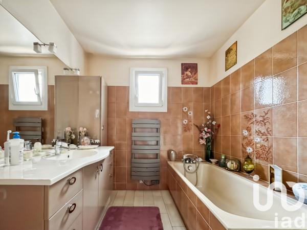 Maison à vendre 6 pièces 153 m² Saint-Michel-sur-Orge