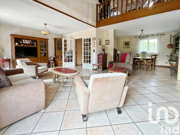 Maison à vendre 6 pièces 153 m² Saint-Michel-sur-Orge