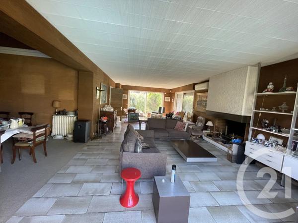 Maison à vendre  10 pièces - 275 m 2   DAX  - 40