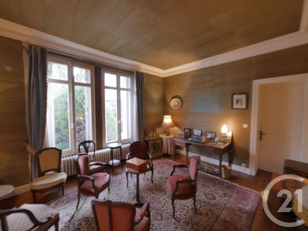 Maison à vendre  10 pièces - 275 m 2   DAX  - 40