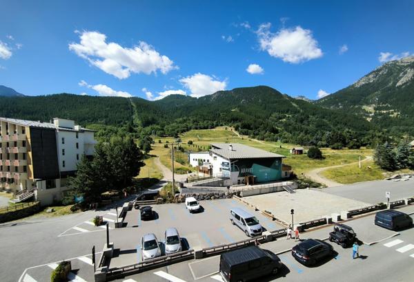 Appartement pied de piste- La-Salle-Les-Alpes "Aravet"