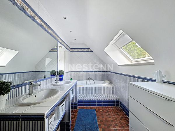 Maison spacieuse à vendre à Lamorlaye - 4 chambres, jardin de 1200 m²