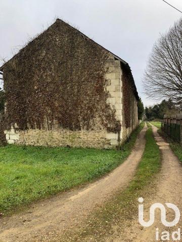 Grange 2 pièces de 76 m² à Lencloître (86140)