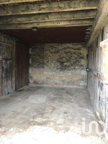 Grange 2 pièces de 76 m² à Lencloître (86140)