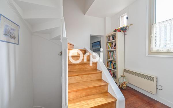 Maison à vendre    6 pièces • 217 m2 Rosny-sous-Bois