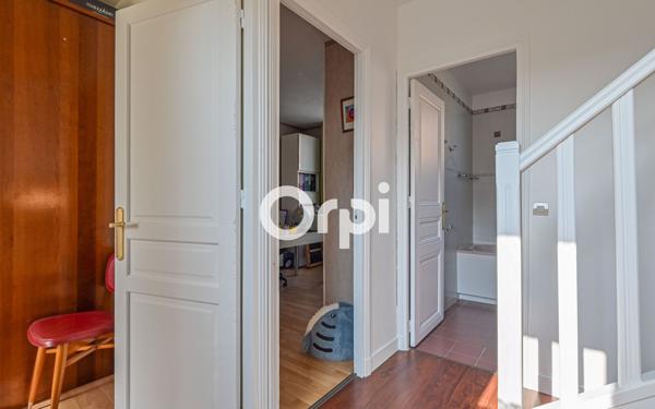 Maison à vendre    6 pièces • 217 m2 Rosny-sous-Bois