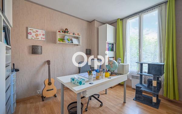 Maison à vendre    6 pièces • 217 m2 Rosny-sous-Bois