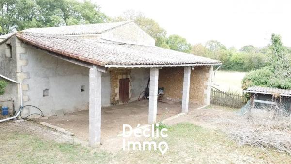 Vente grange Azay le brule, 120m² 3984m² 2 pièces 100 000€
