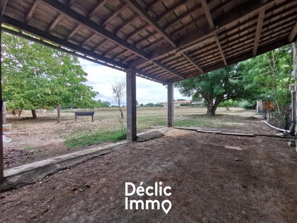 Vente grange Azay le brule, 120m² 3984m² 2 pièces 100 000€