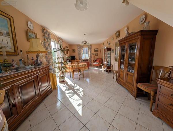 Maison individuelle à vendre à Aubigné-Racan dans la Sarthe (72800), ref : 13861/1615