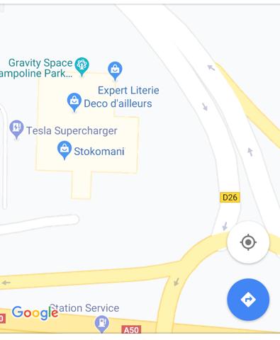 La Seyne-sur-Mer (83500) Local commercial avec grand parking situation premier ordre