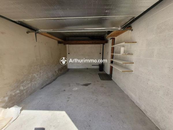 Location                                                      Maison
                        
                     4 pièces                      87 m2                     à Courcelles