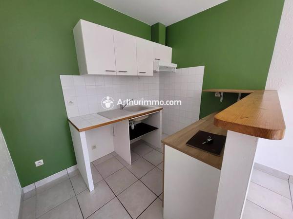 Location                                                      Maison
                        
                     4 pièces                      87 m2                     à Courcelles