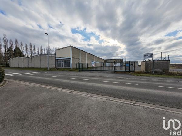 Murs commerciaux  à vendre 2 220 m² Tricot