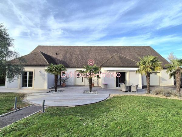 Maison à vendre 10 pièces de 360 m²