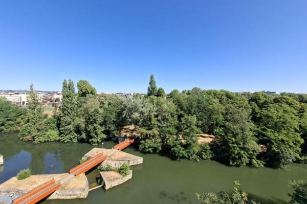Vente - Appartement 2 pièces 56 m 2 LE MANS (72100)