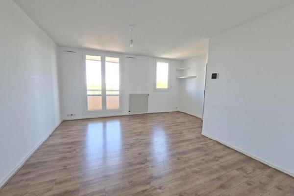 Vente - Appartement 2 pièces 56 m 2 LE MANS (72100)