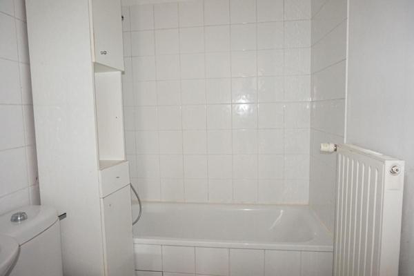 FIRMINY CENTRE 42700 T3 53 m² 2 CHAMBRES