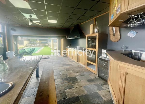 Maison 5 pièces - 550 m²