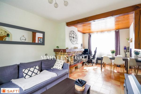 Dans quartier familial proche forêt...