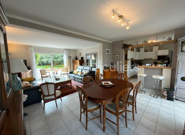 Vente Maison195 m² - 7 Pièces - SAINT SEBASTIEN DE MORSENT (27180)