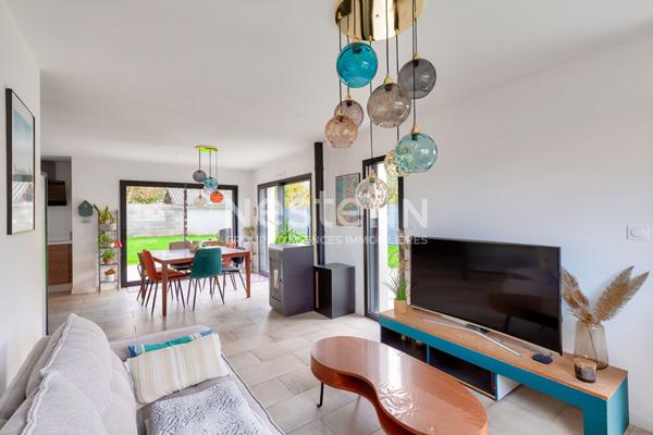 Maison contemporaine idéalement située à 5 min du centre de Pordic