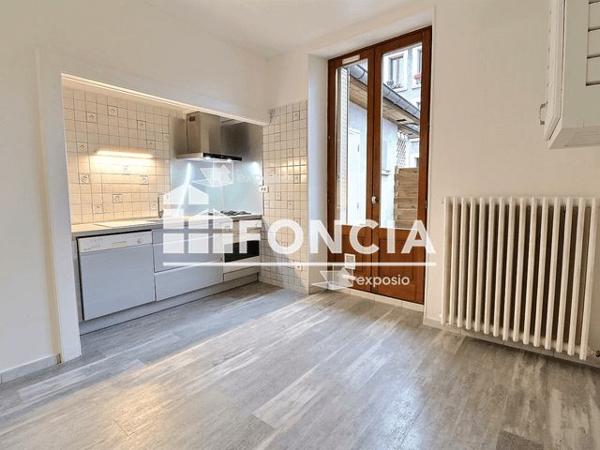 Location Appartement 2 pièces 55.78 m² - 22 PLACE CLEMENCEAU Aix Les Bains 73100