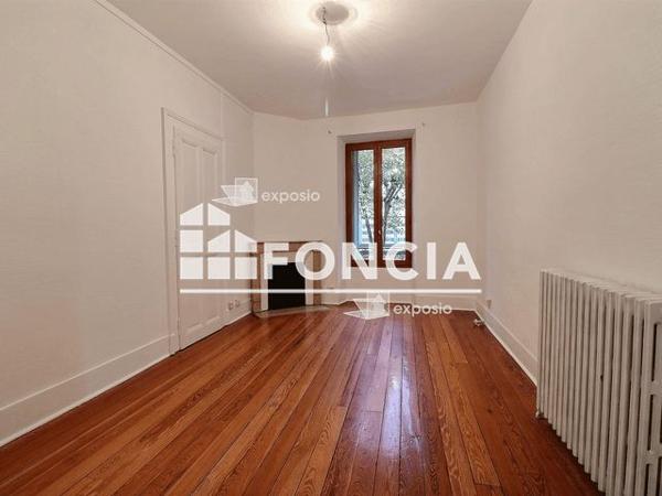 Location Appartement 2 pièces 55.78 m² - 22 PLACE CLEMENCEAU Aix Les Bains 73100