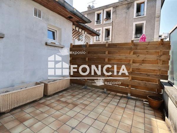 Location Appartement 2 pièces 55.78 m² - 22 PLACE CLEMENCEAU Aix Les Bains 73100