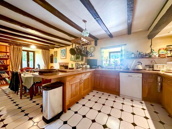 Maison à vendre à Rochechouart (87600) - Haute-Vienne
