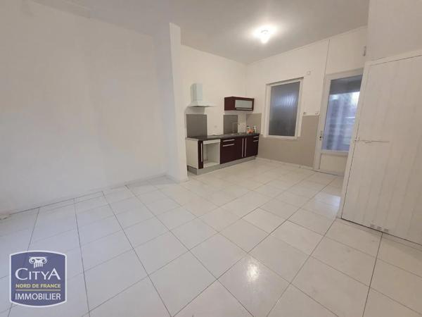 Maison à louer 4 pièces 80.72m² Denain (59220)