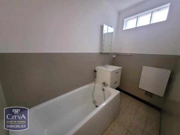 Maison à louer 4 pièces 80.72m² Denain (59220)