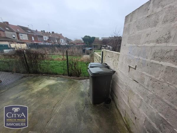 Maison à louer 4 pièces 80.72m² Denain (59220)