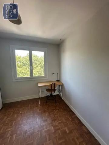 Appartement à vendre 4 pièces 67m² Niort (79000)