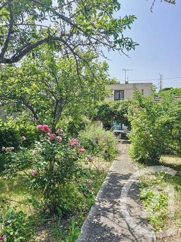 Maison à vendre  7 pièces - 146,40 m2 CHATEL GUYON - 63