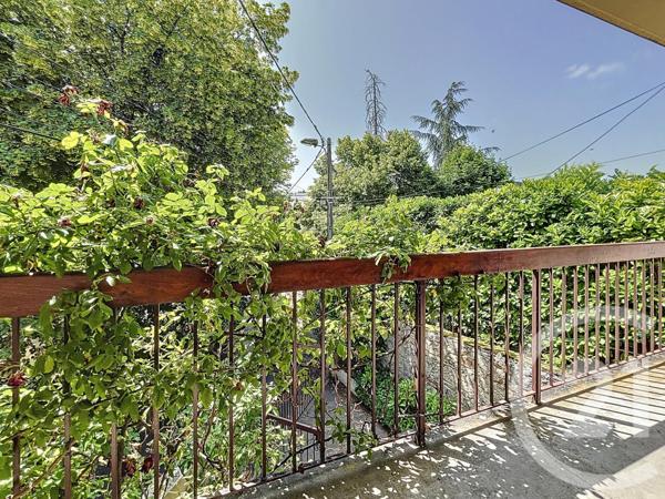 Maison à vendre  7 pièces - 146,40 m2 CHATEL GUYON - 63