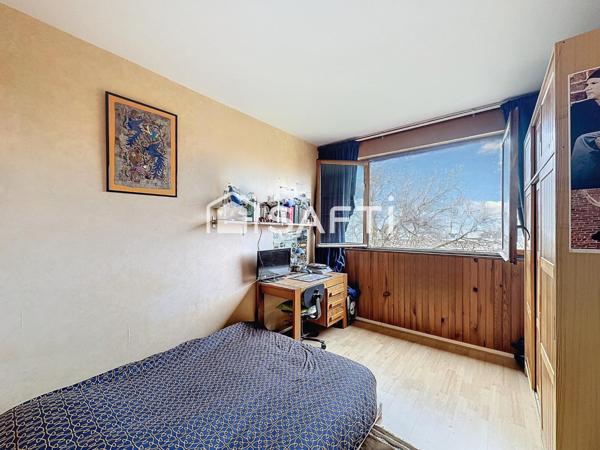 4P avec balcon, piscine et vue dégagée