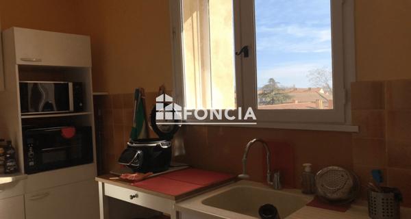 Location Appartement 4 pièces 80 m² - Carpentras 84200