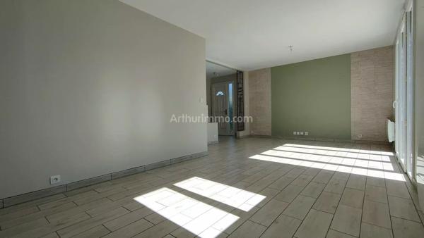 Vente                                                      Maison
                        
                     6 pièces                      110 m2                     à Bondoufle