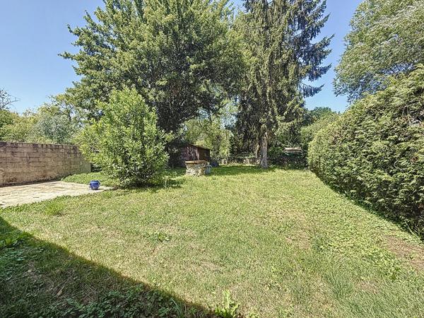 Saint Cyr sur Morin - Maison 3/4 chambres - garage et jardin de 449 m2