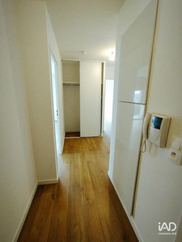 Appartement à vendre 3 pièces 65 m² Vert-Saint-Denis