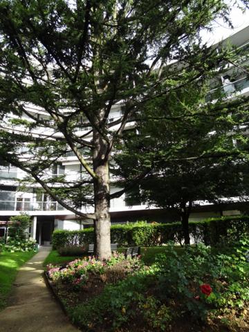 Saint-Maurice (94410) Studio de 27m2 avec balcon Résidence avec services Saint Maurice