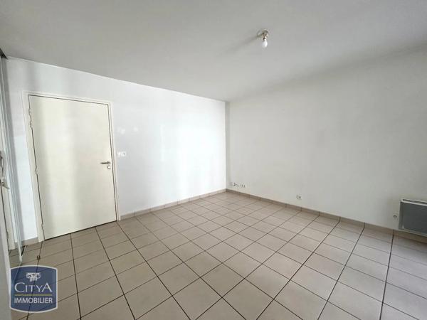 Appartement à louer 2 pièces 45.08m² Tours (37100)